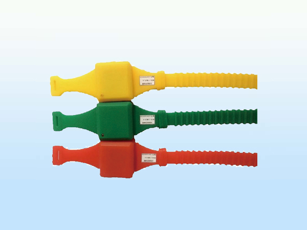 开关柜智能操控装置